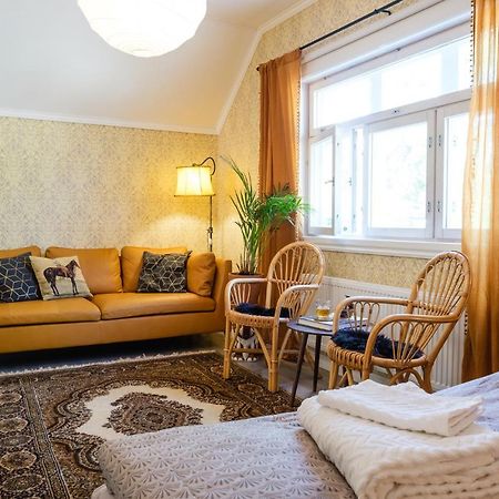 B&B Kaepylaen Helmi Tampere Ngoại thất bức ảnh
