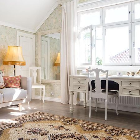 B&B Kaepylaen Helmi Tampere Ngoại thất bức ảnh