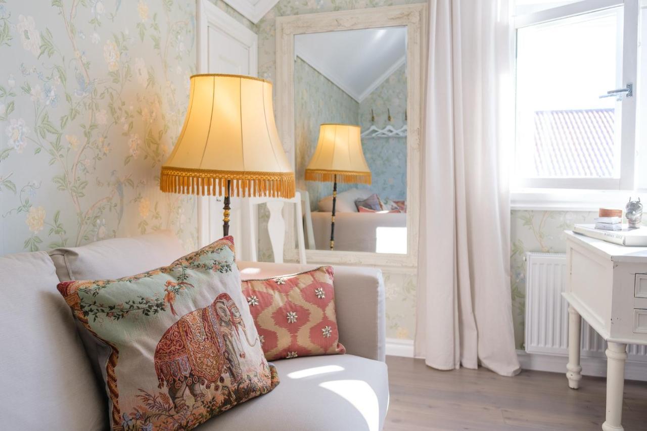 B&B Kaepylaen Helmi Tampere Ngoại thất bức ảnh